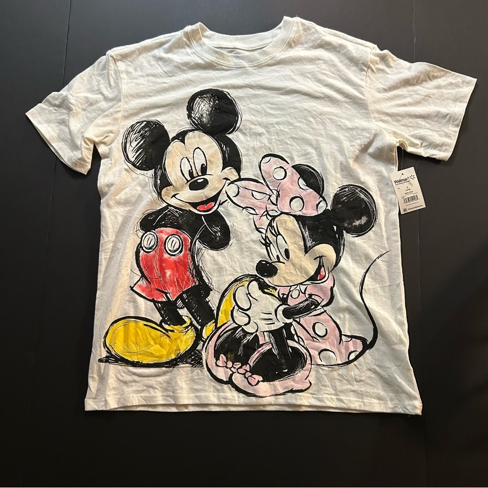 Women's White Mickey and Minnie Mouse Graphic Tee w/Short Sleeves size S (4-6)